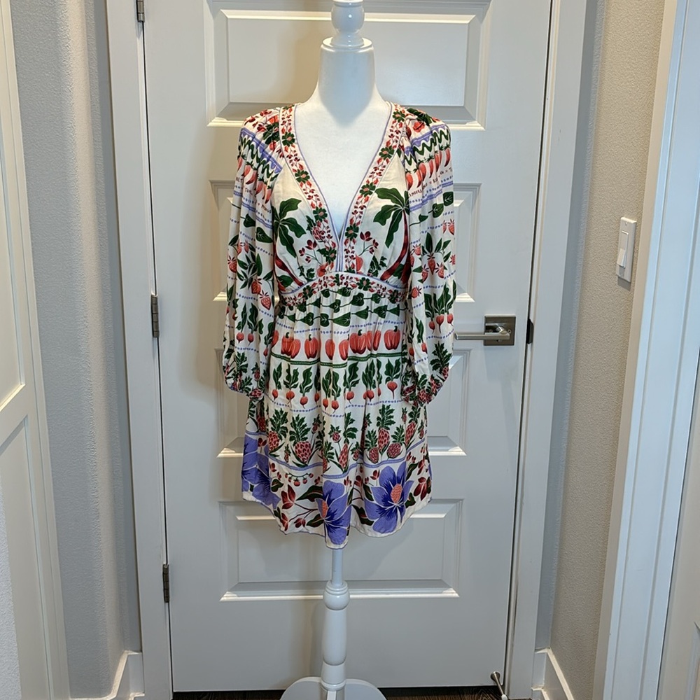SOLD - FARM Rio Short Dress Size M - Picture 5 of 11
